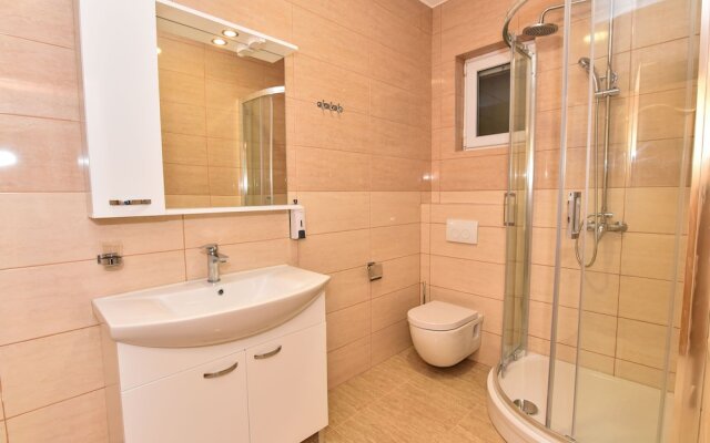 House Luxury Stone Villa Vir