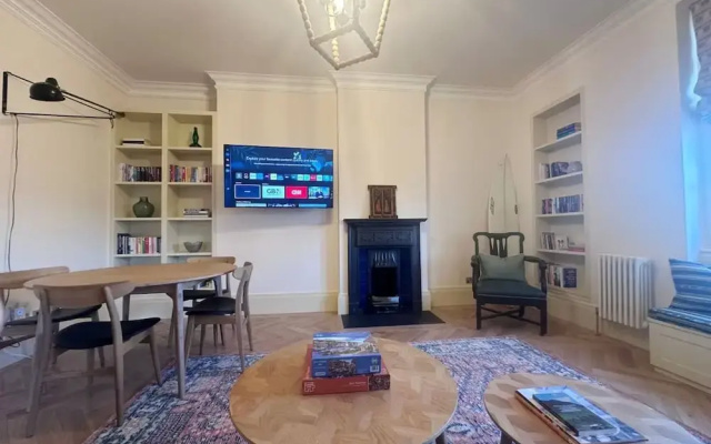 Melody Apartament in Greater London