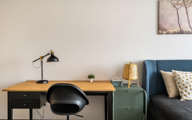 4BR Penthouse Terrace by Simply Comfort