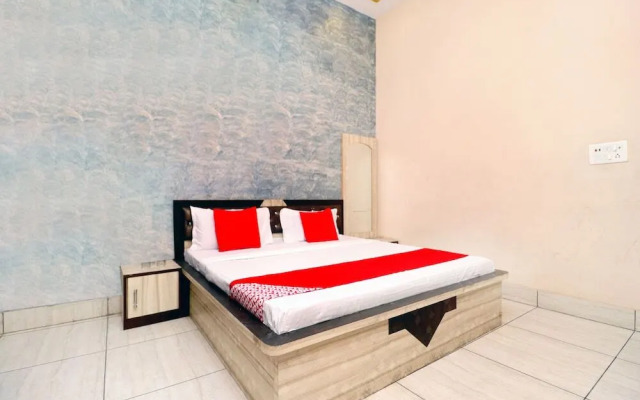 Hotel Pushp Vatika by OYO Rooms