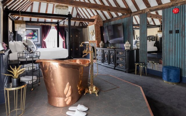 Staycations Maldon Suites