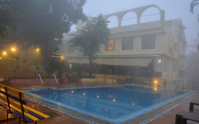 Zaras Resort