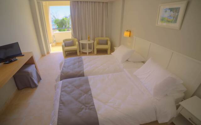 Elea Beach Hotel