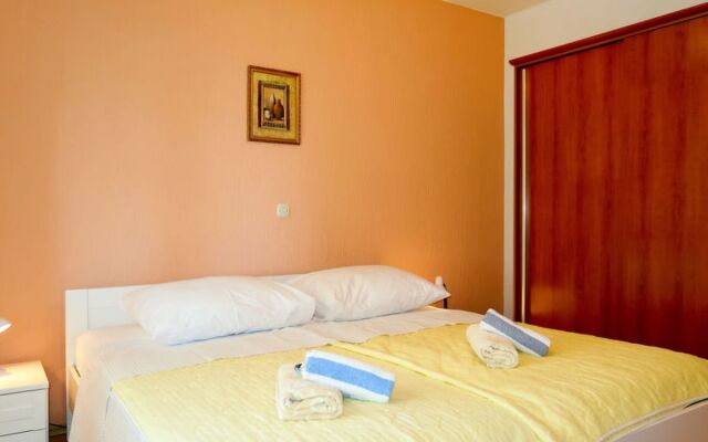 Apartment Dorka Spiez
