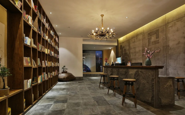 Yinqi Xinsu Hotel