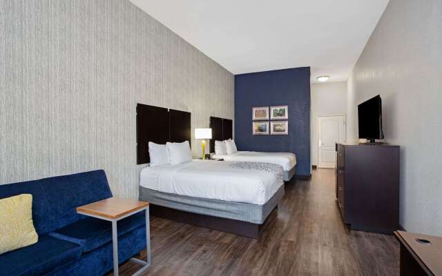 La Quinta Inn & Suites by Wyndham Palestine