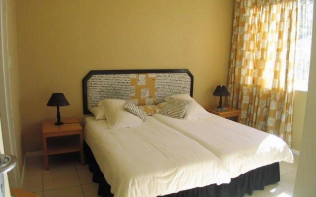 Mountain Manor Guest House & Executive Suites