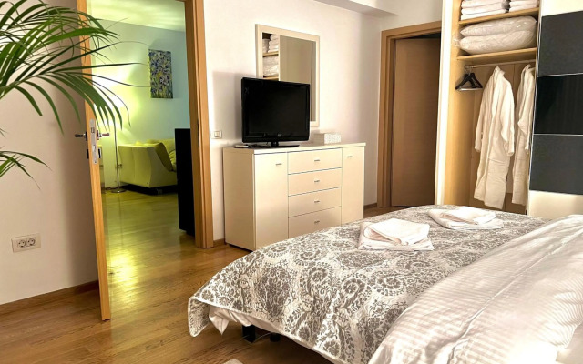 Herastrau Park Apartment