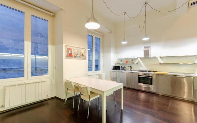 JOIVY Great Flat Near Aquarium