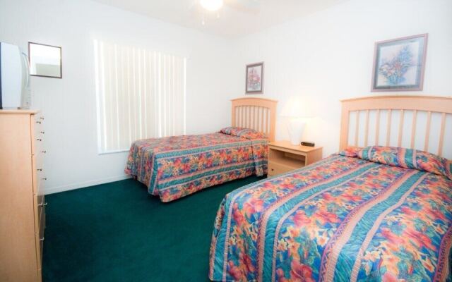 Ir021or 3 Bedroom Home by RedAwning