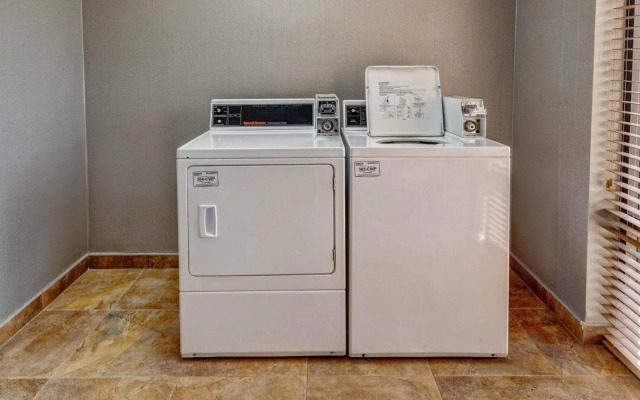 Four Points by Sheraton Memphis Southwind