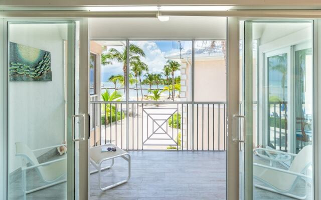 Kaibo Yacht Club by Cayman Villas