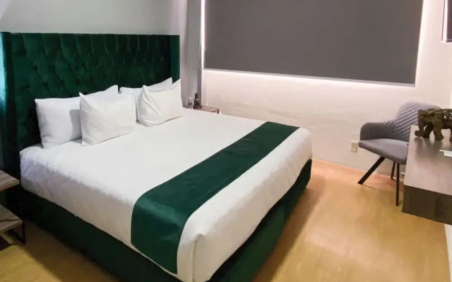Hotel Lunada