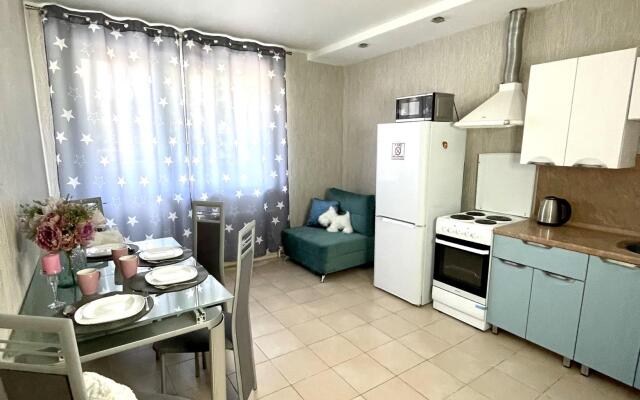 Кварт Отель на проспекте Первомайский 76 корпус 3