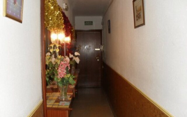 Hotel Pension Mode Lleida