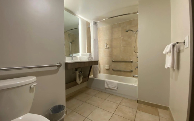 Wingate by Wyndham State Arena Raleigh/Cary