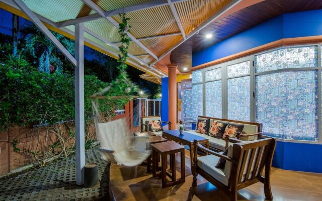 Island Blue Home Pool Villa