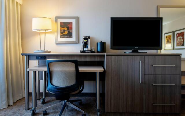Holiday Inn Nashville - Vanderbilt (Dwtn) by IHG