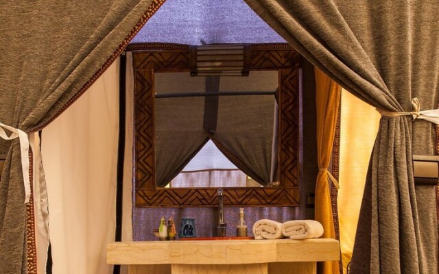 Luxury Camp Chebbi