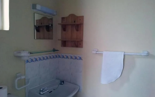 Roseglen Hotel