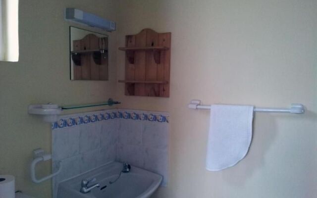 Roseglen Hotel