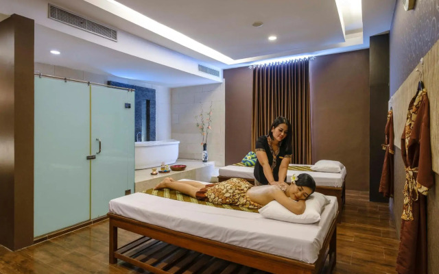 Grand Artos Hotel & Convention