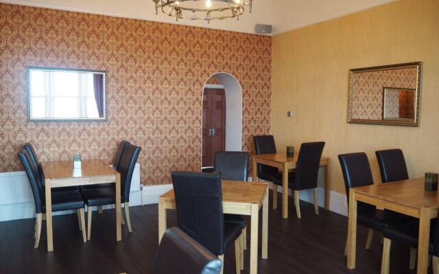 Swn Y Mor Hotel