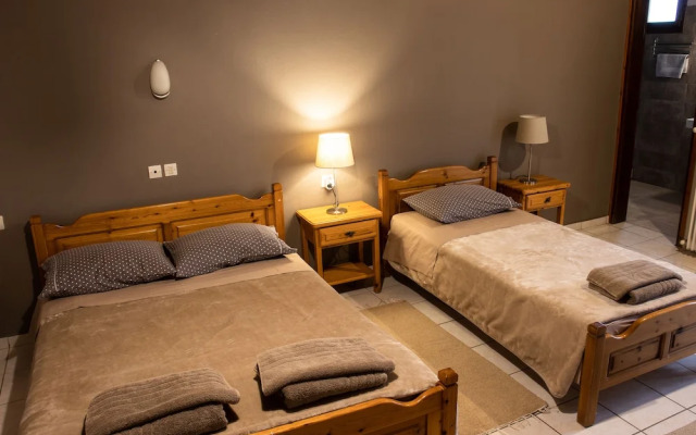 Hotel Defkalion