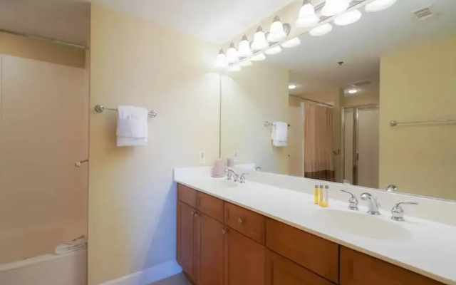Harbor Landing B0101