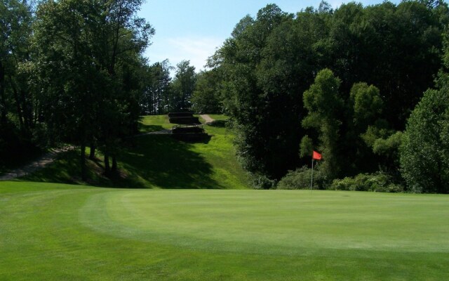 Country Inn Deerwood