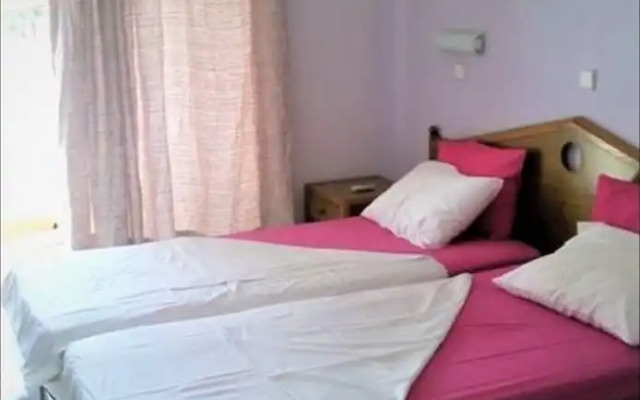 Room in Studio - Studio by the Beach - Rhodes Island