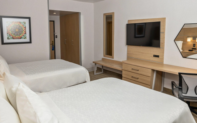 Holiday Inn Express Chihuahua by IHG