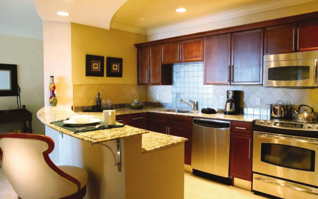 Emerald Grande Vacation Resort by Resort Stay