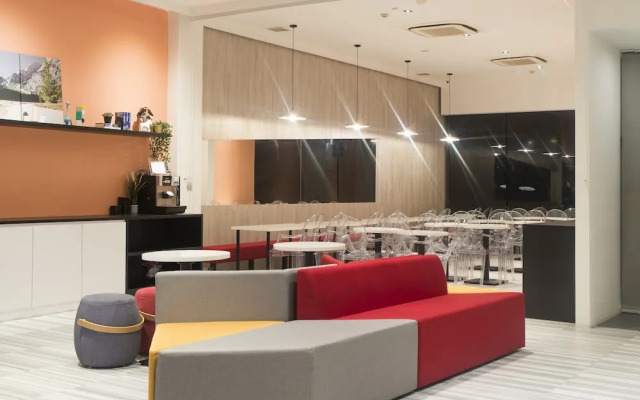 RedDoorz Plus @Little India