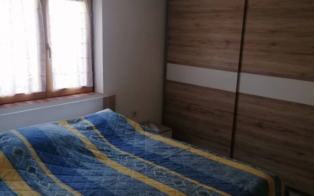 Olgi - Free Parking - A1