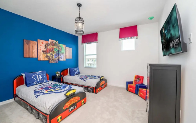 Upstay - Magic Mansion w Pool-spa-cinema-games