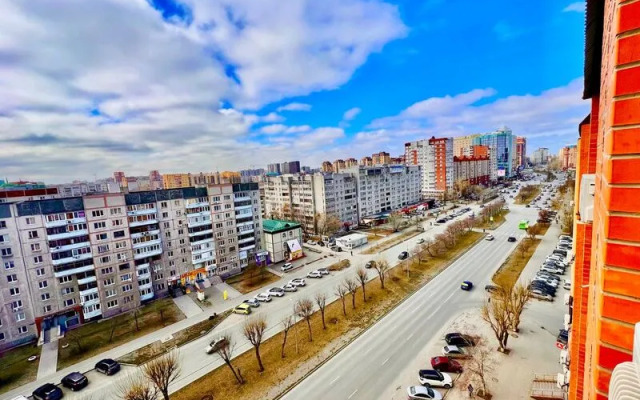 Voyage Apartment on 50 let Oktyabrya Street, 29