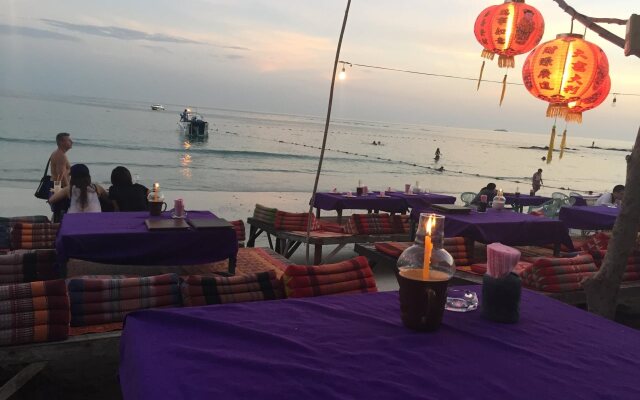 Sea Breeze Resort