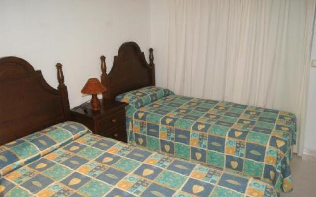 Apartamentos Marineu Cala Gonzalez