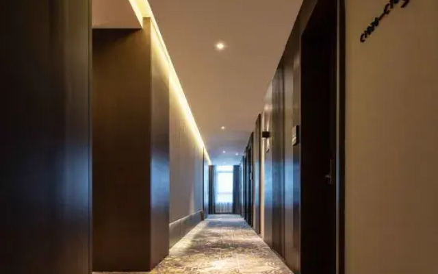 The GiorgioMorandi Hotels (Jinan Tang Ye Century Avenue)