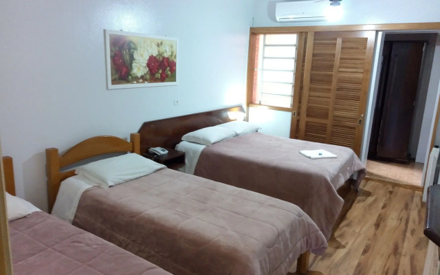 Hotel Pequenino