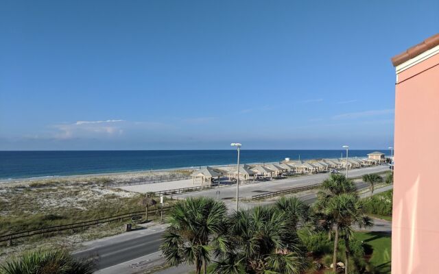 Palm Beach Club by Surfside VR