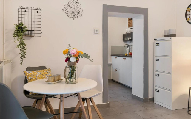 DomusBergamo - Apartment in Historic Street