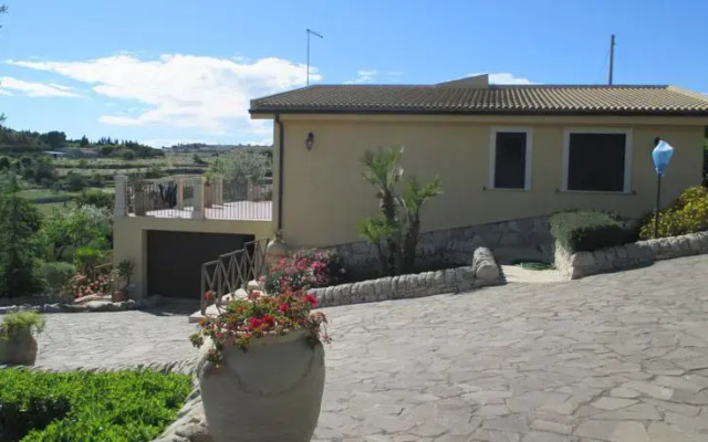Stefy House