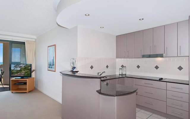Meridian Alex Beach Apartments