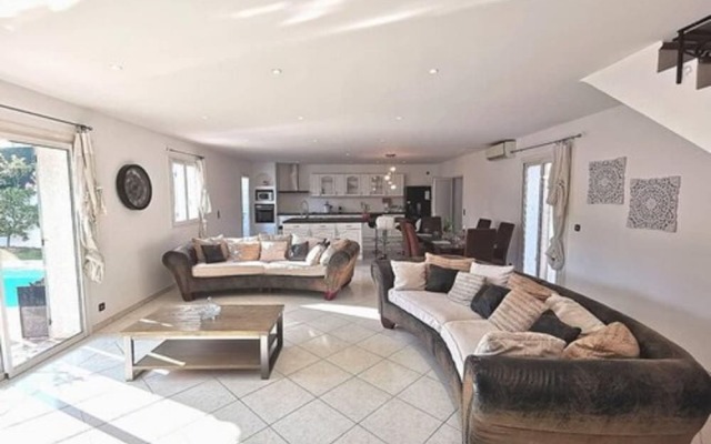 Villa Moderne Centre Piscine 5mn Mer