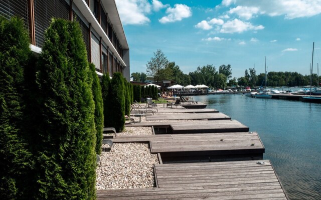 Przystań Hotel & Restaurants