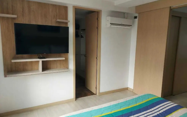Great comfortable Laureles La 70 Med