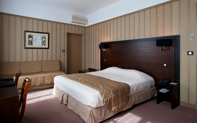 Le Grand Hotel Tours