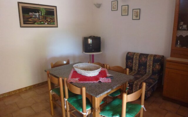 San Teodoro Centro Apartments